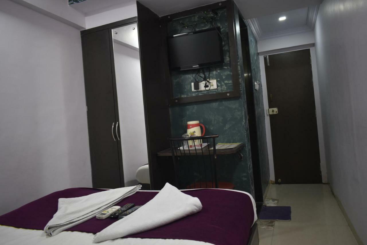 Hotel Arma Court - Near Us Embassy, Bkc Мумбаї Екстер'єр фото